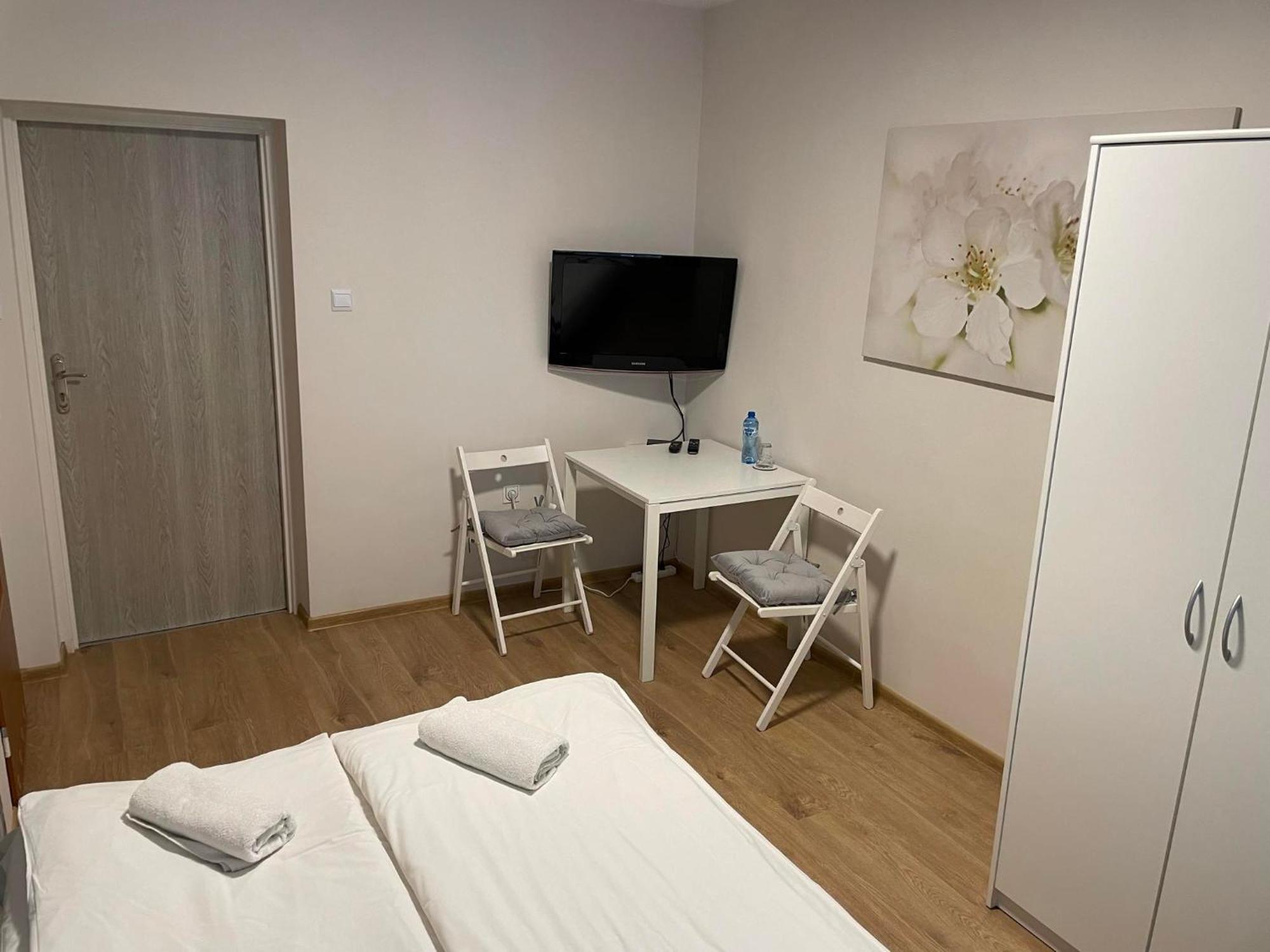 Appartement Mozaikowy Piec à Ślesin Extérieur photo