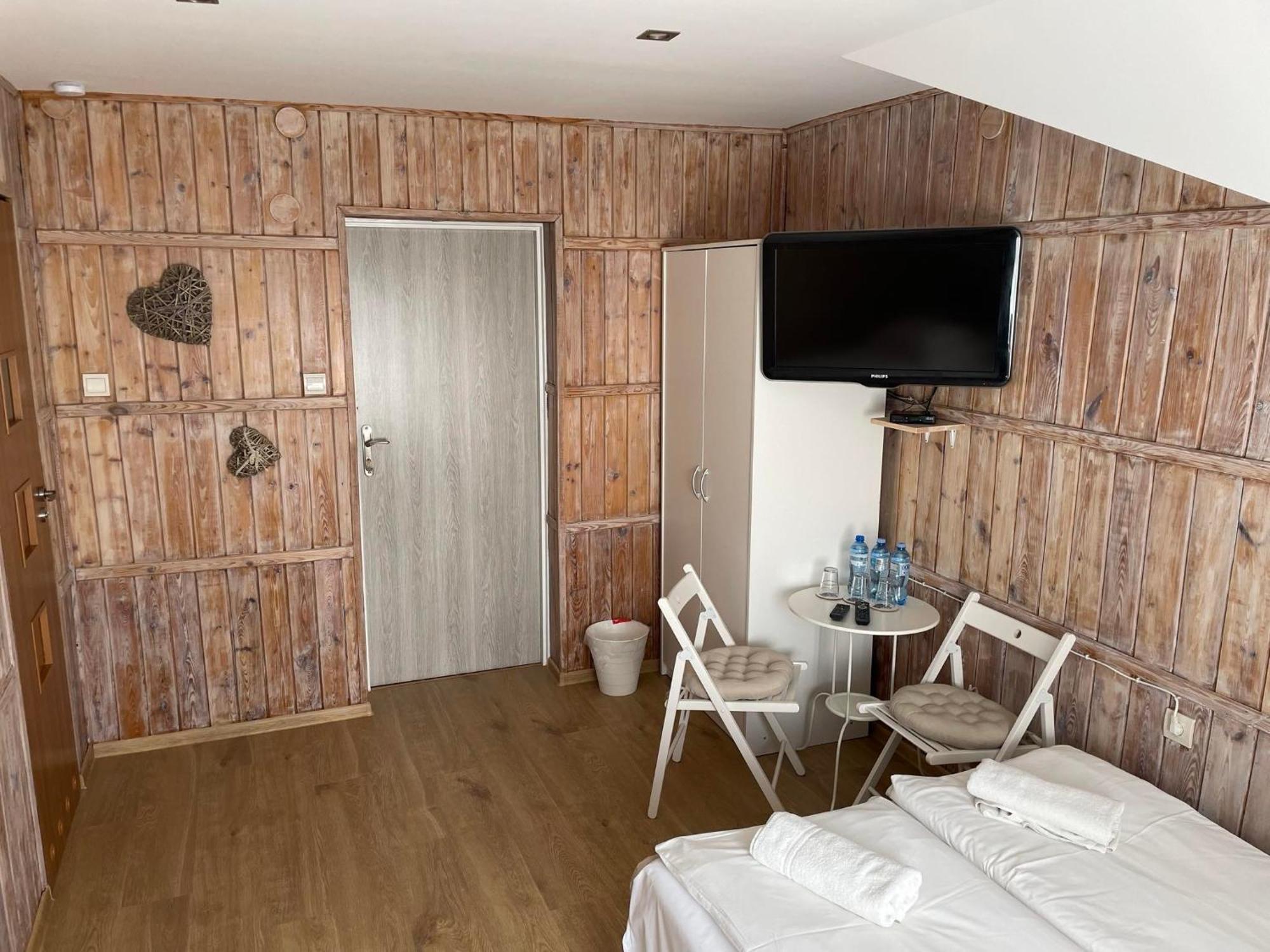 Appartement Mozaikowy Piec à Ślesin Extérieur photo